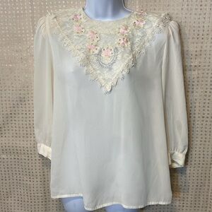 VNTG Nilani Lace Bid Blouse with Buttons Down the Back